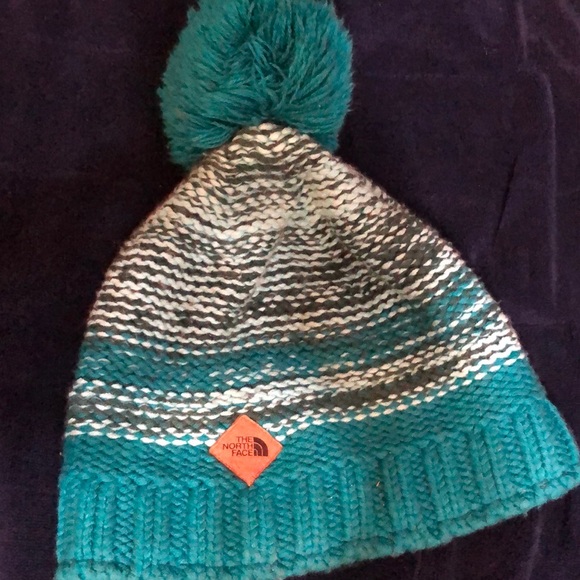 Northface Fleece Lined Pom Pom Hat - Picture 1 of 2